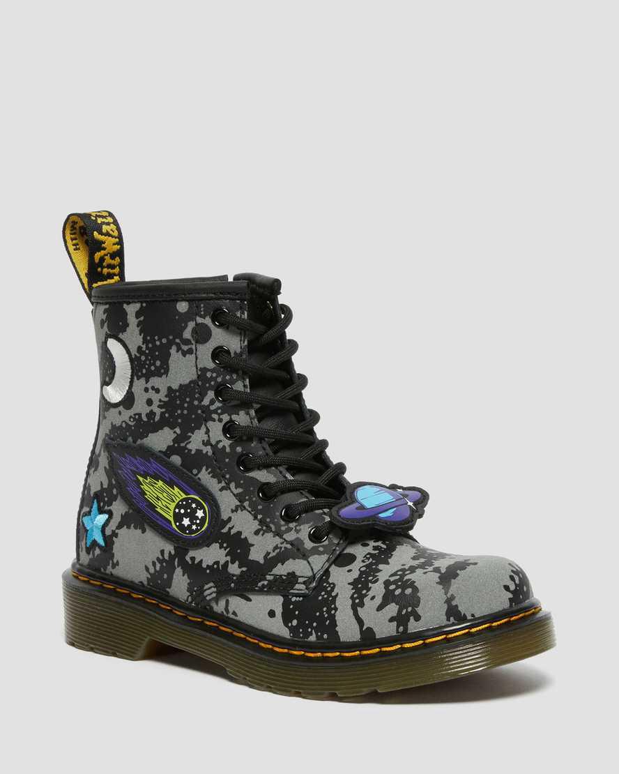 Dr Martens Junior 1460 Space Hydro Deri Çocuk Bağcıklı Bot Black/Grey Türkiye | 68719-RHNY