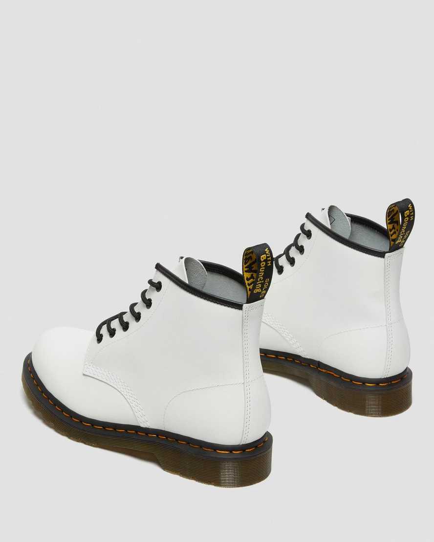 Dr Martens 101 Yellow Stitch Smooth Deri Kadın Bilek Boy Bot Beyaz  Türkiye |  34980-VHTC