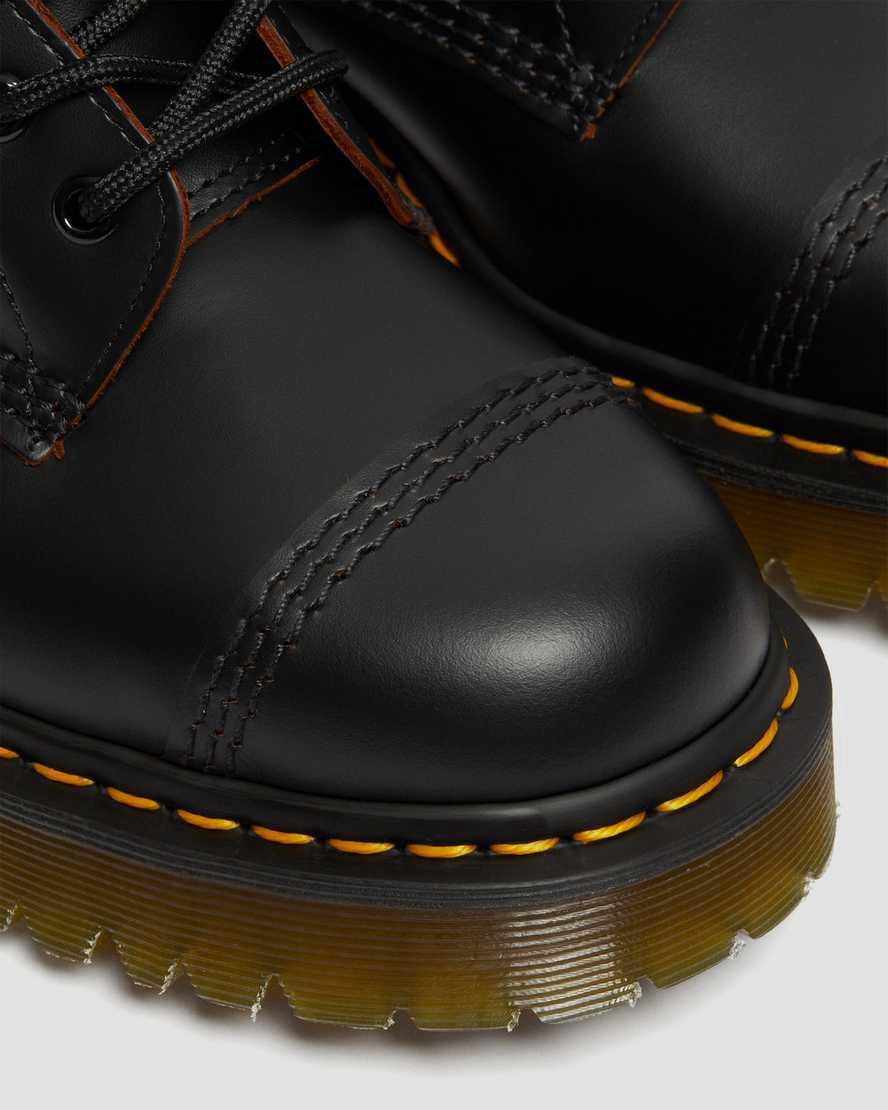 Dr Martens 1460 Bex Made in England Burunlu Cap Dantel Up Erkek Kalın Taban Bot Siyah  Türkiye |  18506-UYPR