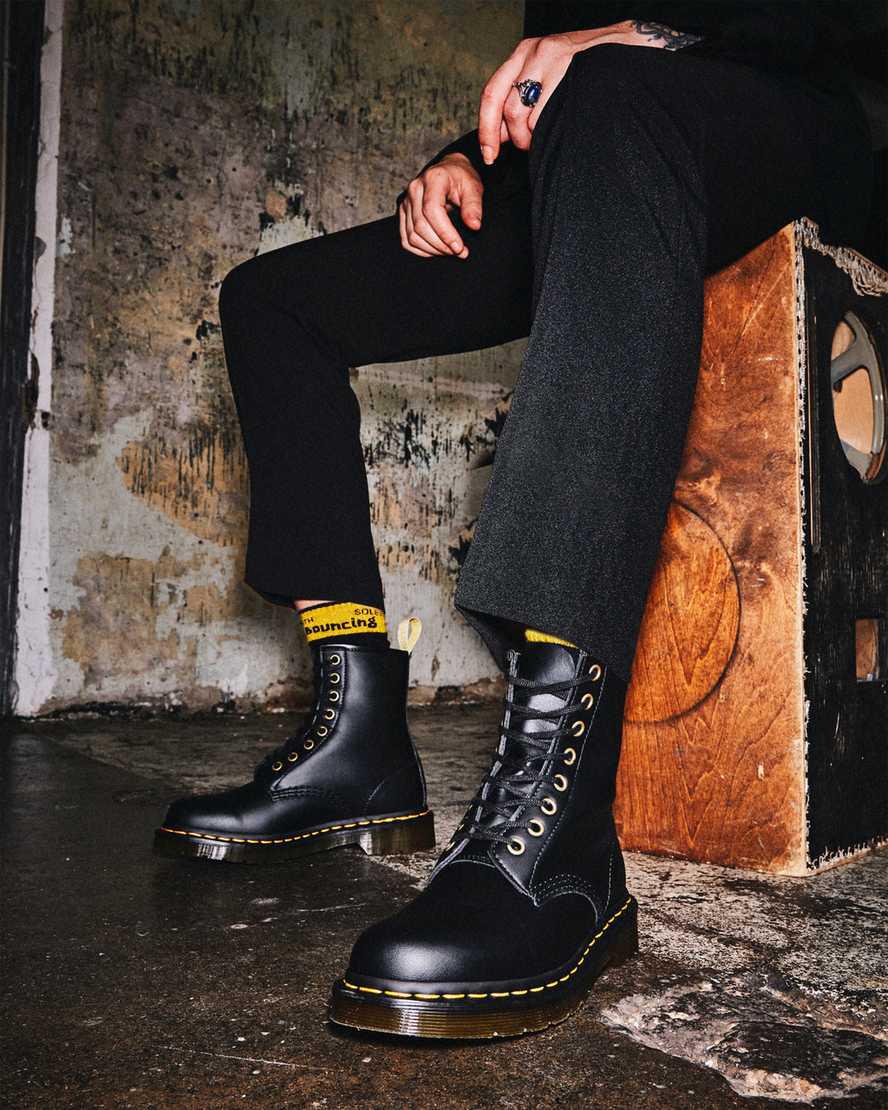 Dr Martens Vegan 1460 Felix Dantel Up Kadın Bilek Boy Bot Siyah  Türkiye |  28645-YEHI